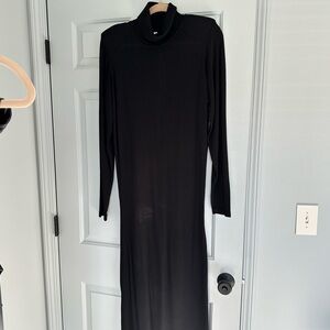 Elegant Black Long Sleeve Dress